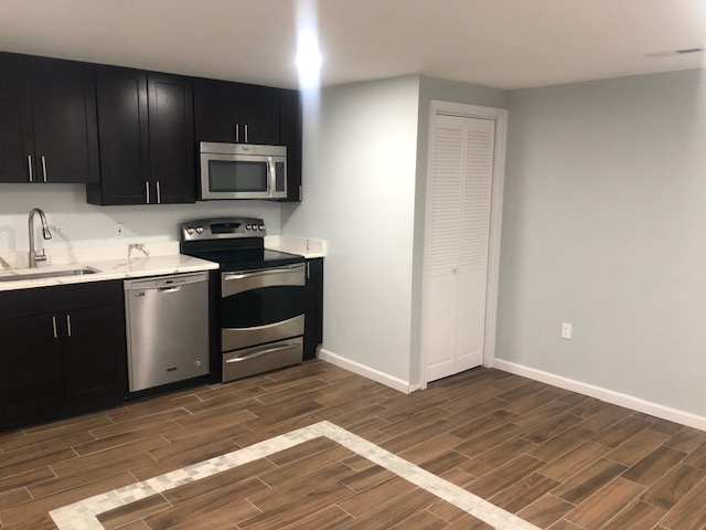 1BR/1Bath Townhouse  Close to Hospitals - Photo 9