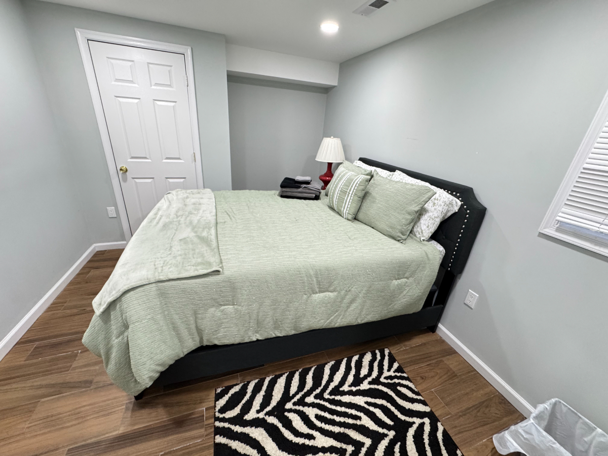 1BR/1Bath Townhouse  Close to Hospitals - Photo 8
