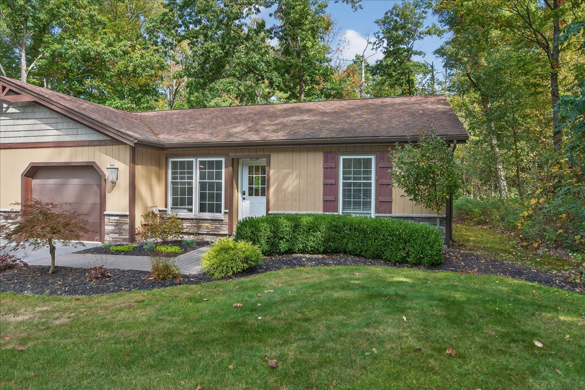 Peaceful 2BR Duplex Near Saratoga Springs - Photo 4