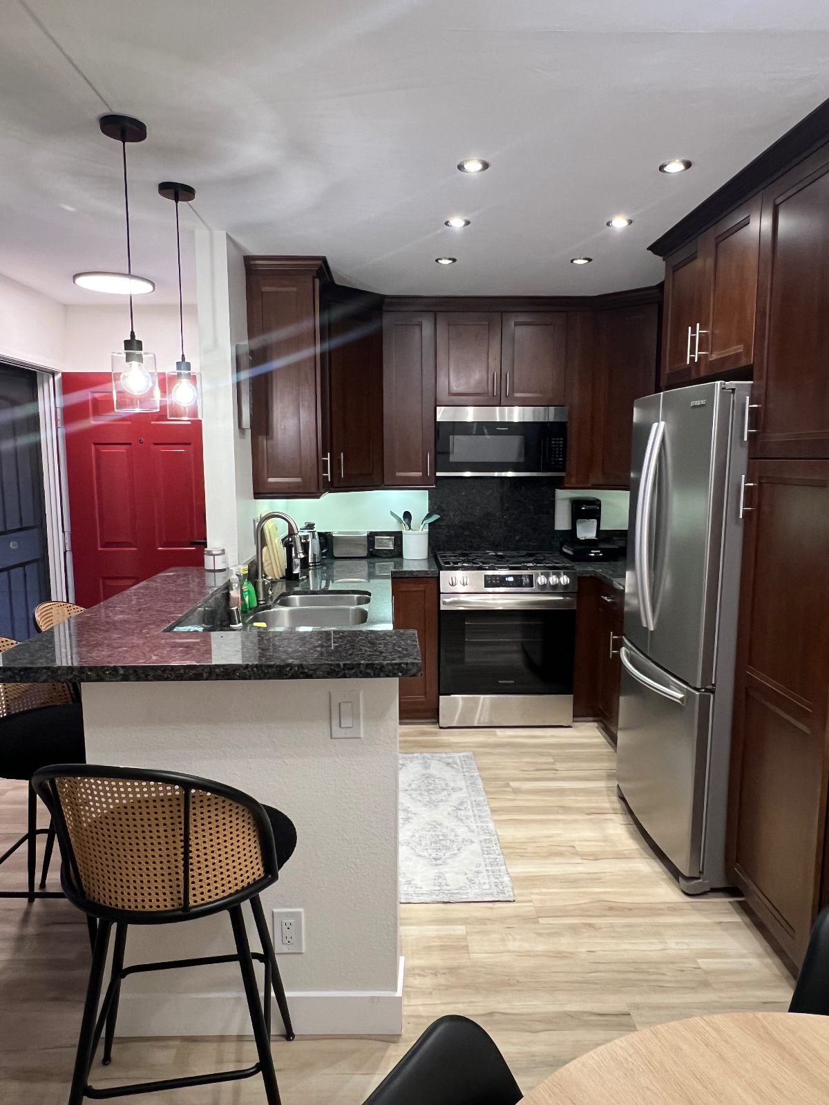 1-Bedroom Furnished Condo With Garage and Patio in a Quiet Costal Neighborhood - Photo 3