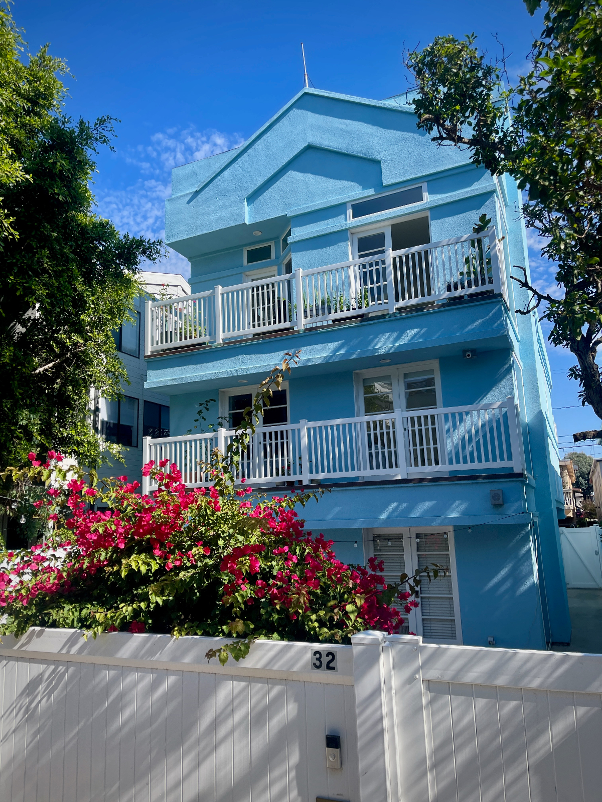 Luxe 2BR King Suite & Roof Deck Steps from Beach - Photo 6