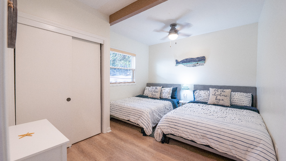 3BD Cozy Home w Views (Prime Location) - Photo 2