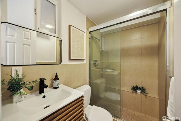 Three Rooms , Two Baths and Garage - Photo 3