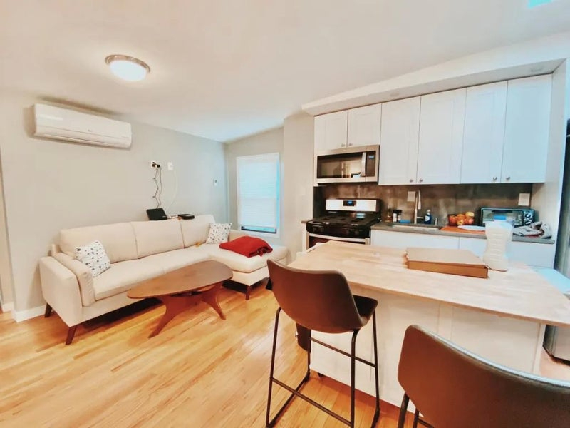 Large room, 2 windows, AC, 22min to Manhattan 110 - Photo 3