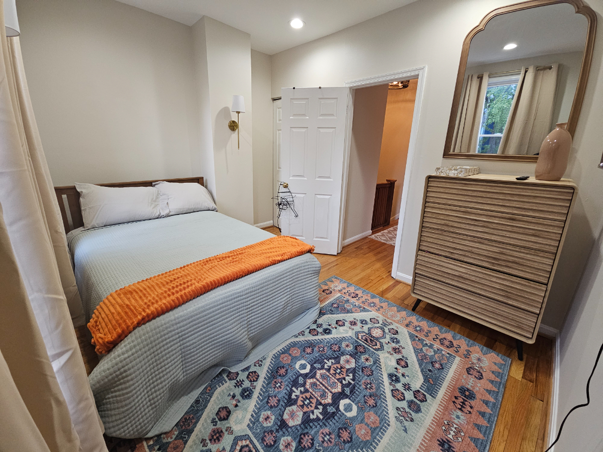 Capitol Hill / Lincoln Park Community for Traveling Nurses and Physicians - Photo 4