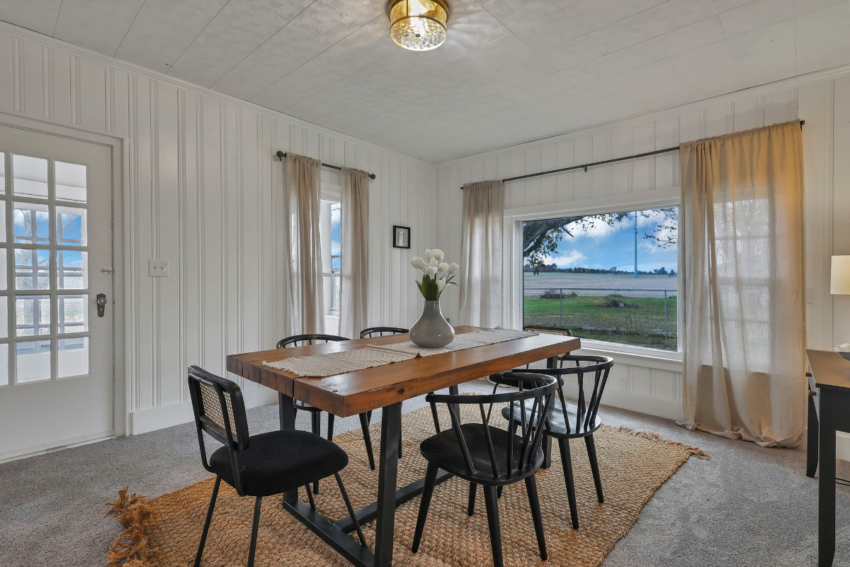 The Little Green Farmhouse - Photo 7