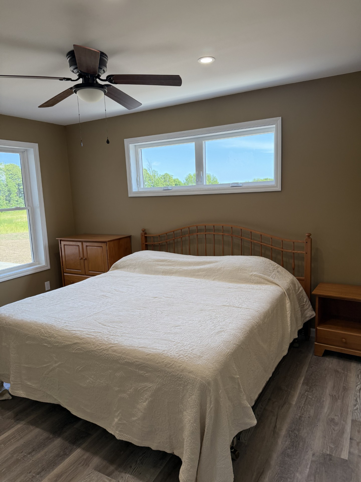 TKW Farms - New Charming 2 Bedroom Duplex - Photo 3