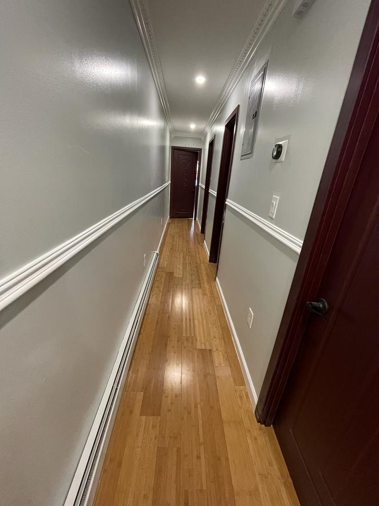 Private Master BedRoom in Shared Home with Smart Appliances - Wi-Fi & Utilities Included - Photo 6