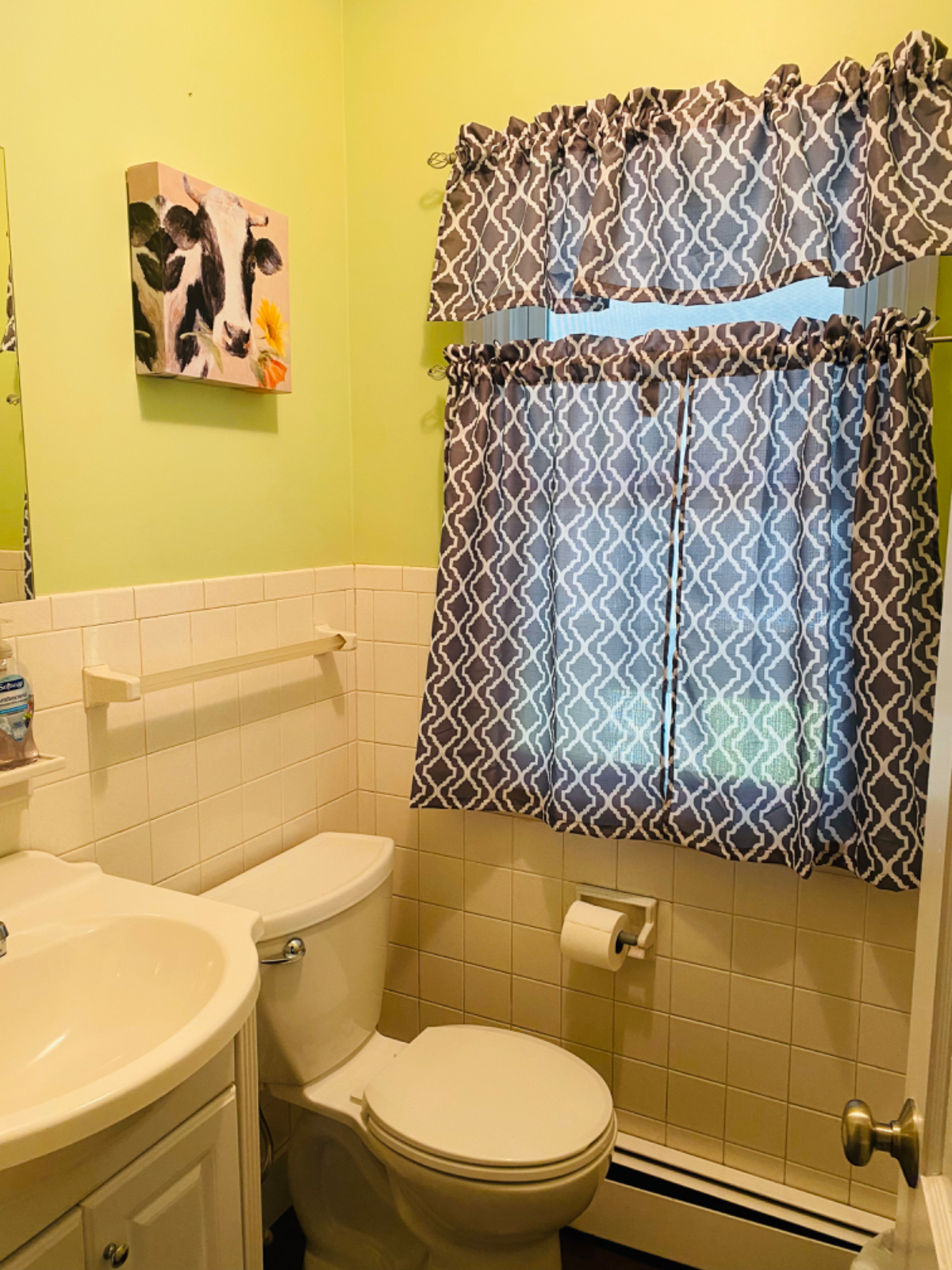 Saratoga County Farmhouse - Photo 3
