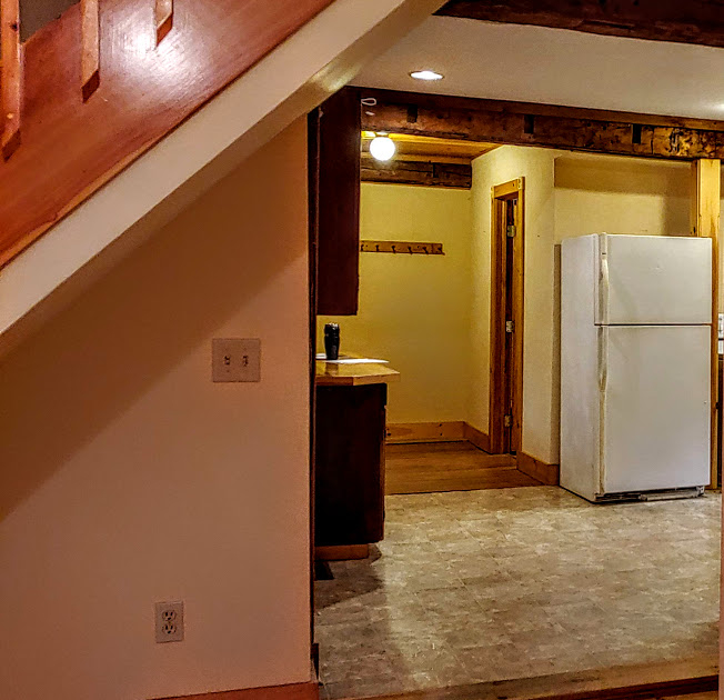 Cozy Waterbury Village apartment - Photo 7