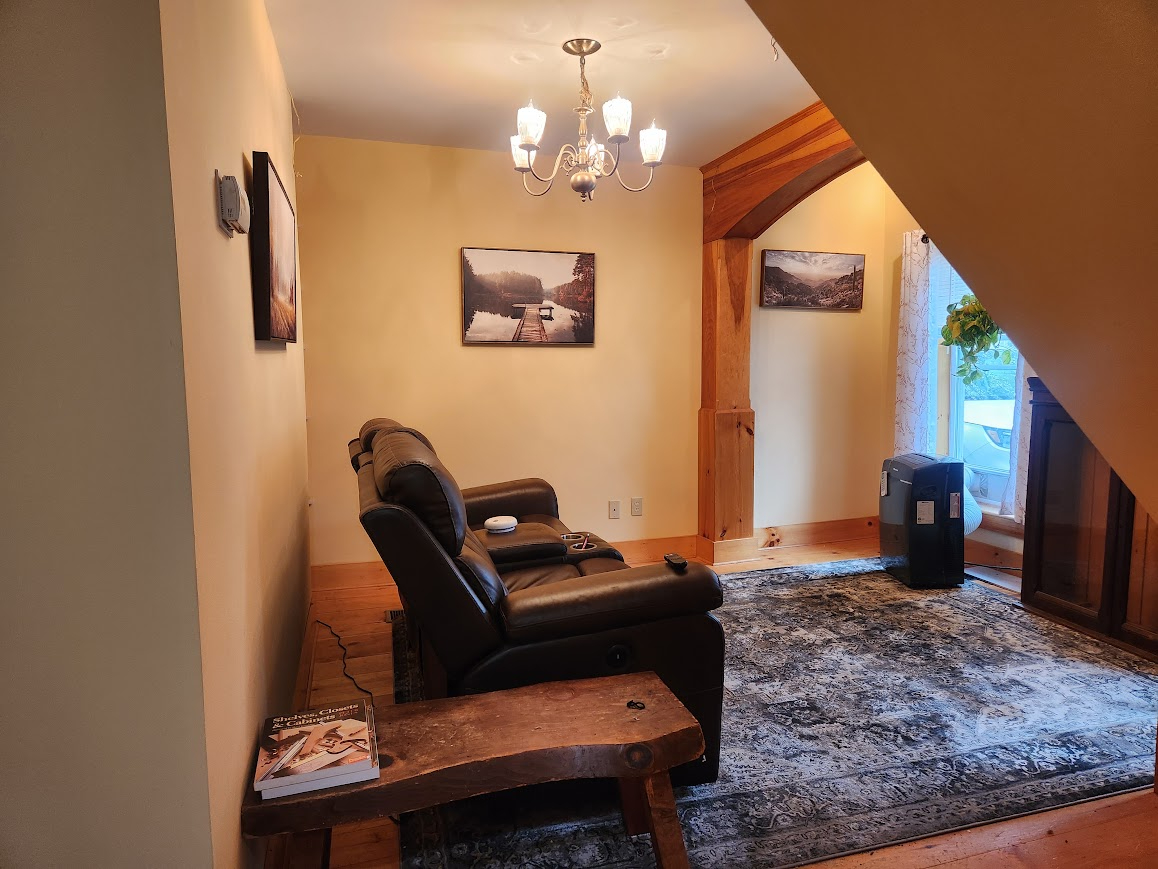 Cozy Waterbury Village apartment - Photo 12