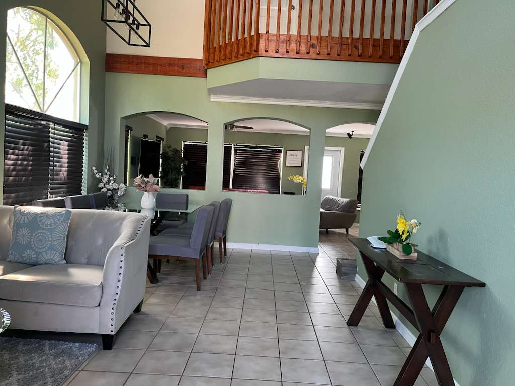 Furnished Home in Gated Community 3 Bedroom 2.5 Bathrooms - Photo 11
