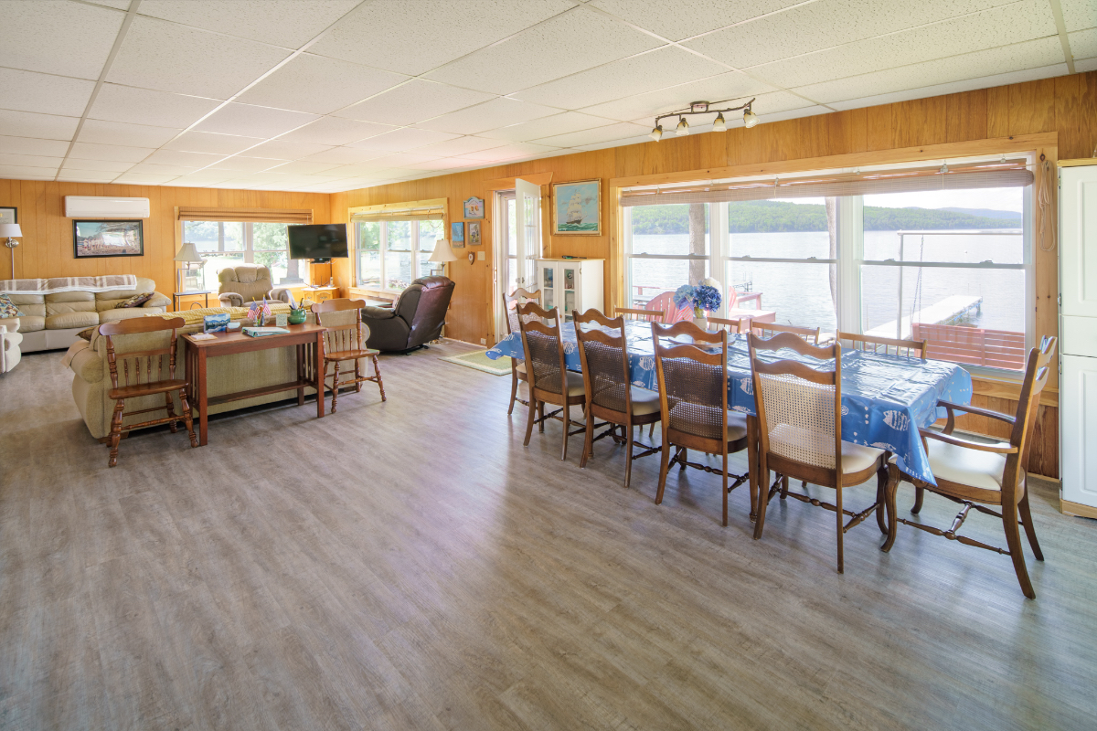Waterfront Home on Lake Champlain - Photo 2