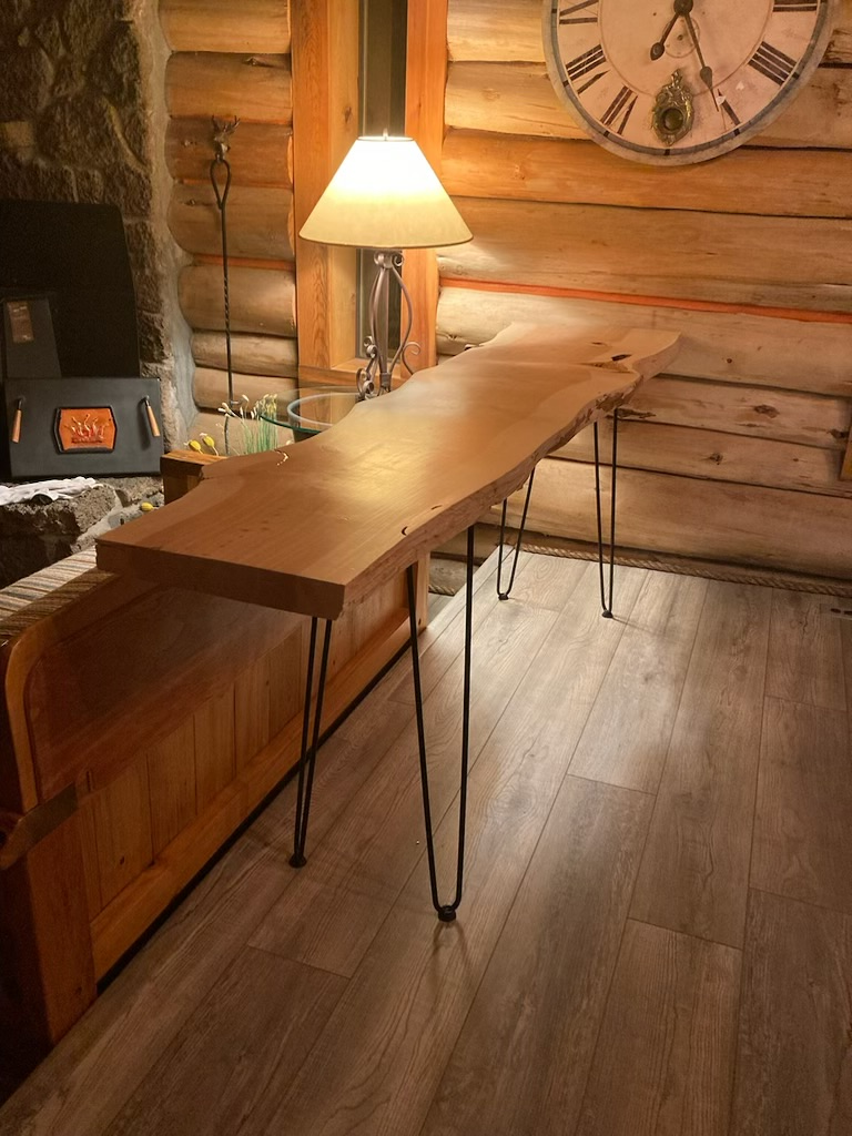 Luxury Log Home Retreat - 3BR/2BA w/ Loft Area & Outdoor Space, Near Lakes, Trails & Skiing - Photo 6