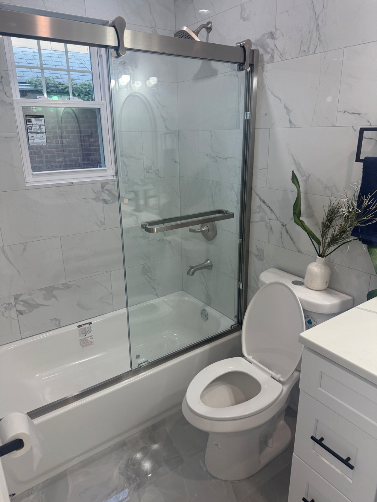 Room in Newly Built Private Home - Photo 3