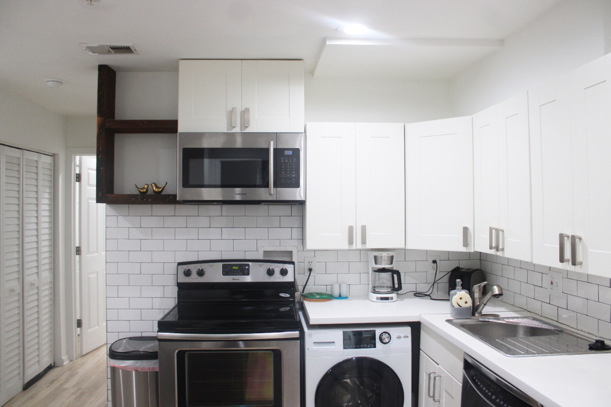 Bright & Modern 2BD/1BTH Apartment for Rent - Photo 5