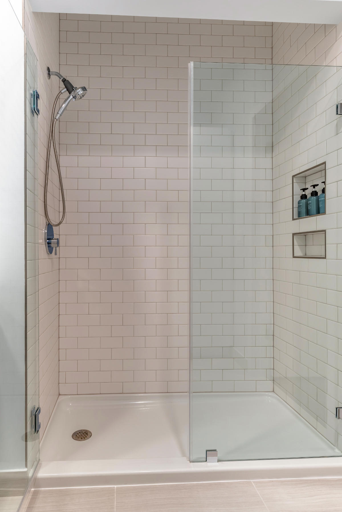 Chic & Cozy Apartment in the Heart of Adams Morgan - Photo 5