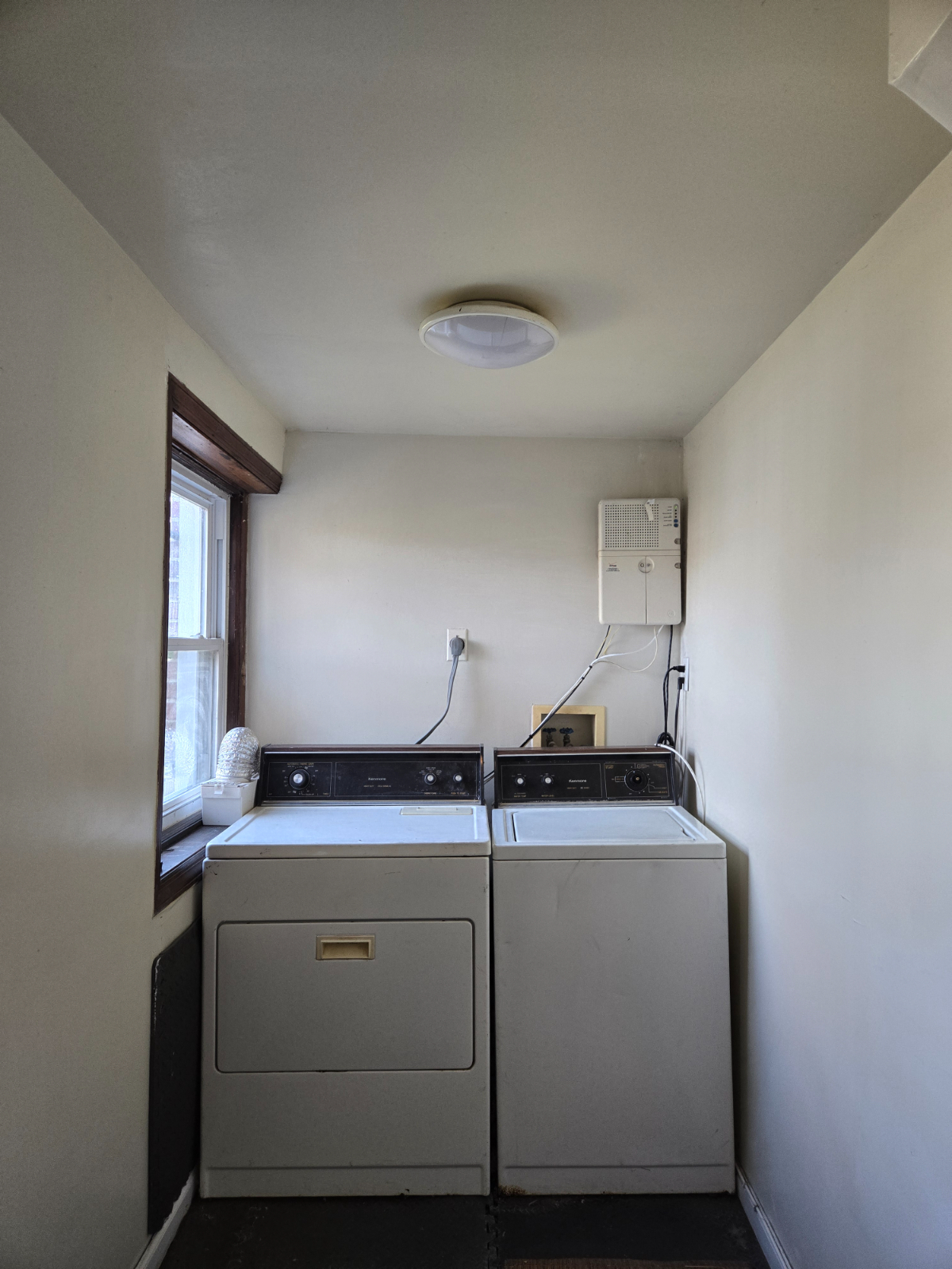 Takoma DC Garden Studio Apt Walk to Red Line Metro Station - Quiet, 1 Block St, Convenient (NW, Gard - Photo 9