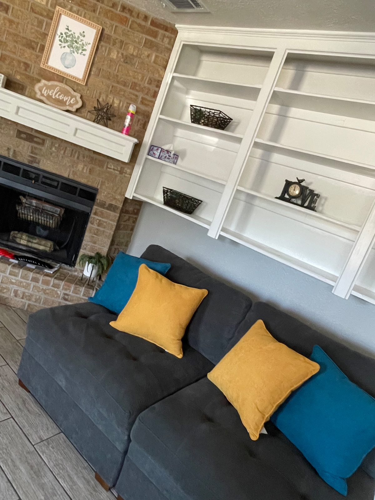 Beautiful 3/2 Bedroom Home - Photo 2