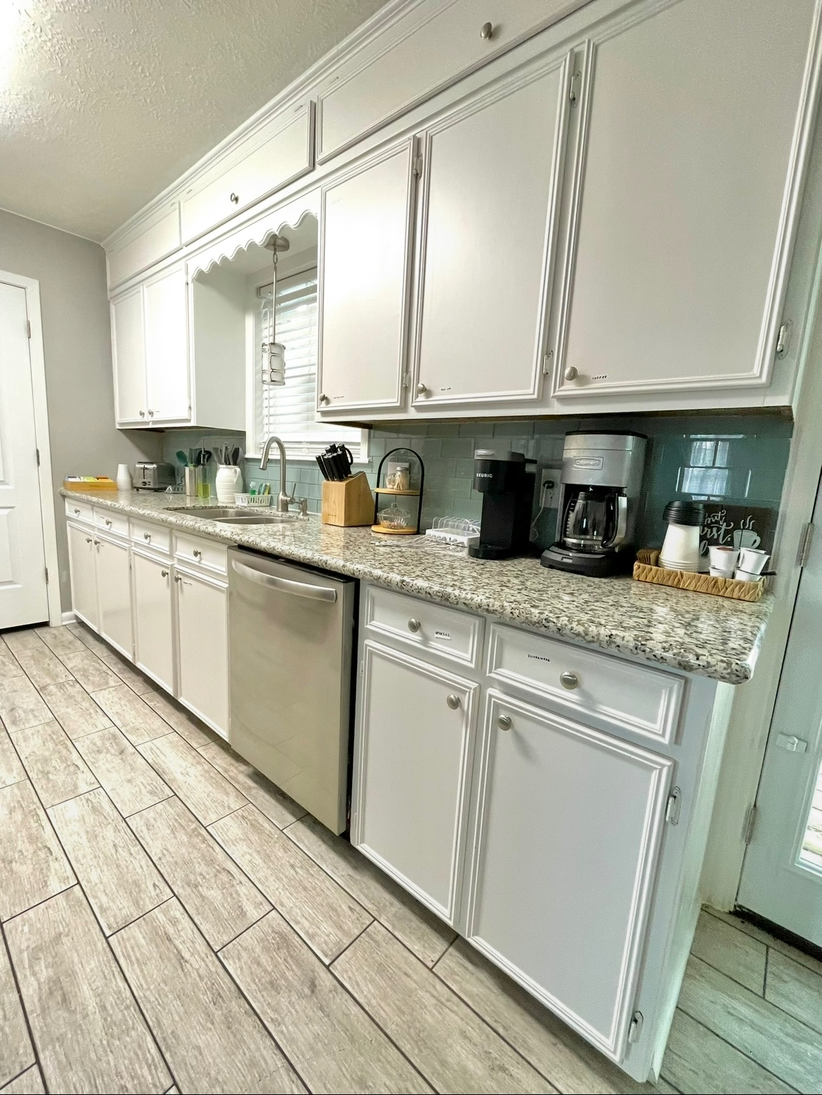 Beautiful 3/2 Bedroom Home - Photo 4