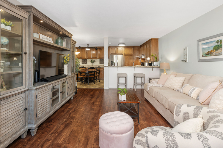 Furnished 1BR - Private Patio - Pool & Gym - Walk to Fashion Valley Mall - 10 Min to Beaches - Photo 6