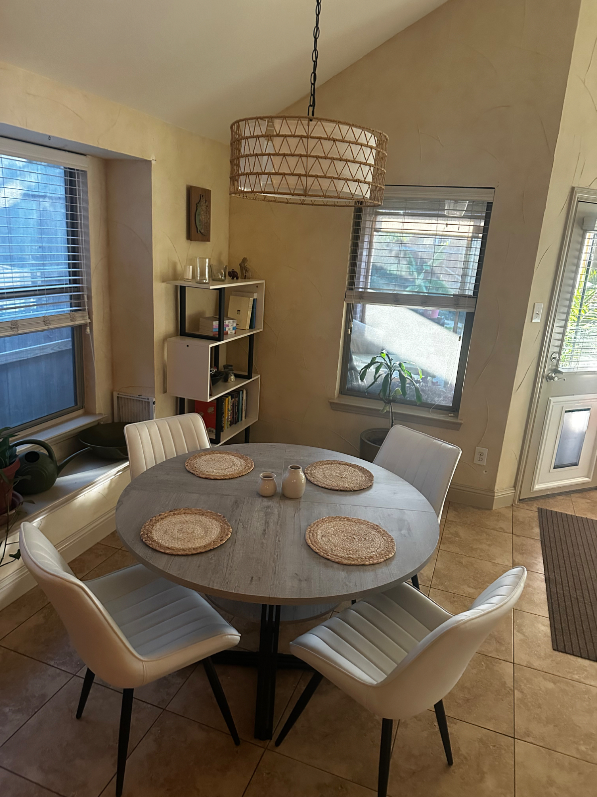Entire Upstairs in House available - Photo 3