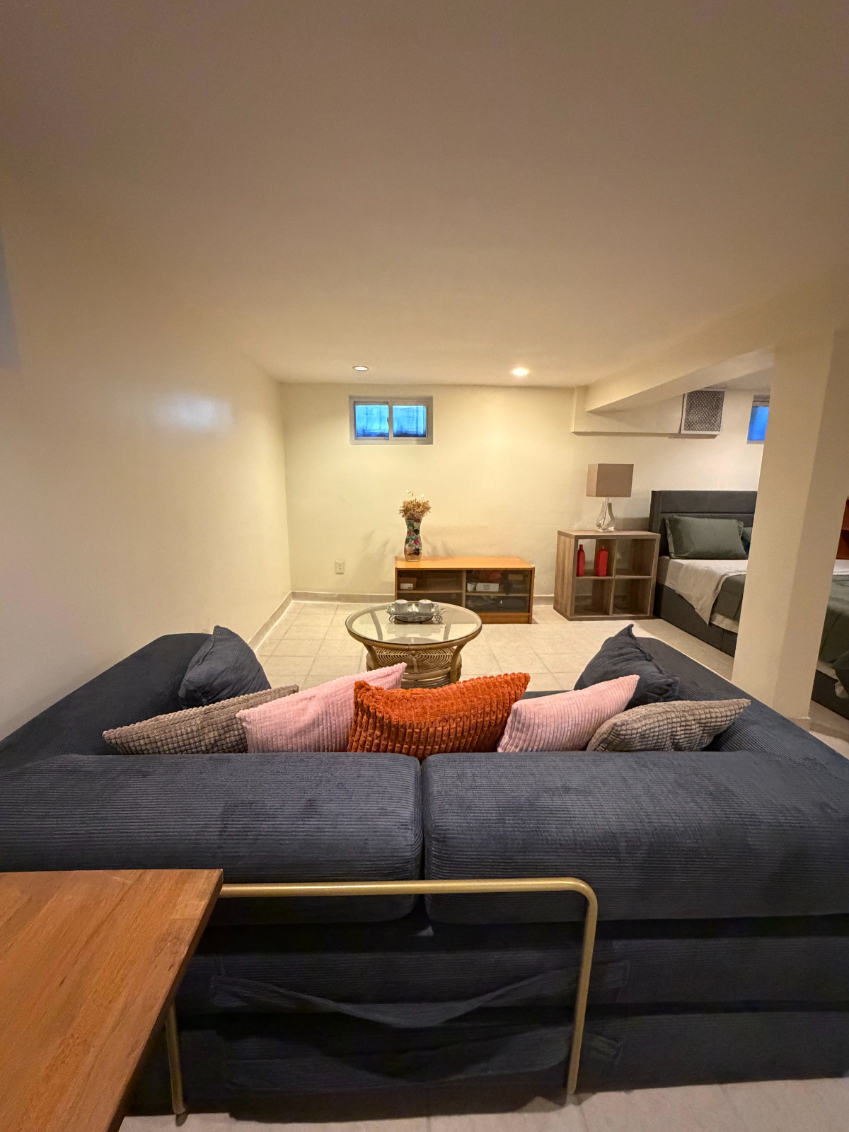 Beautifully Furnished Private Apartment with Modern Amenities - Photo 1
