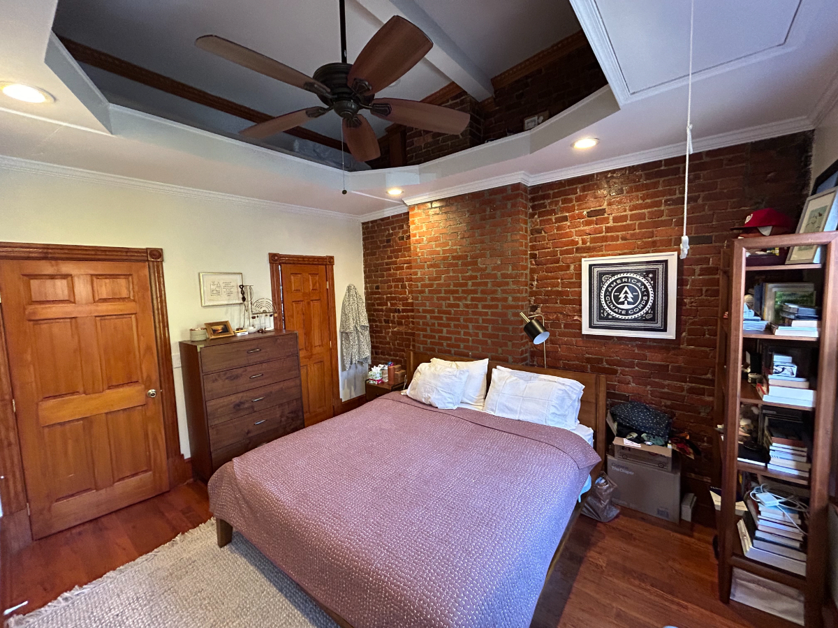Beautiful Furnished Capitol Hill  H St Corridor Rowhouse Walk to H St, Near Union Station and Major  - Photo 10
