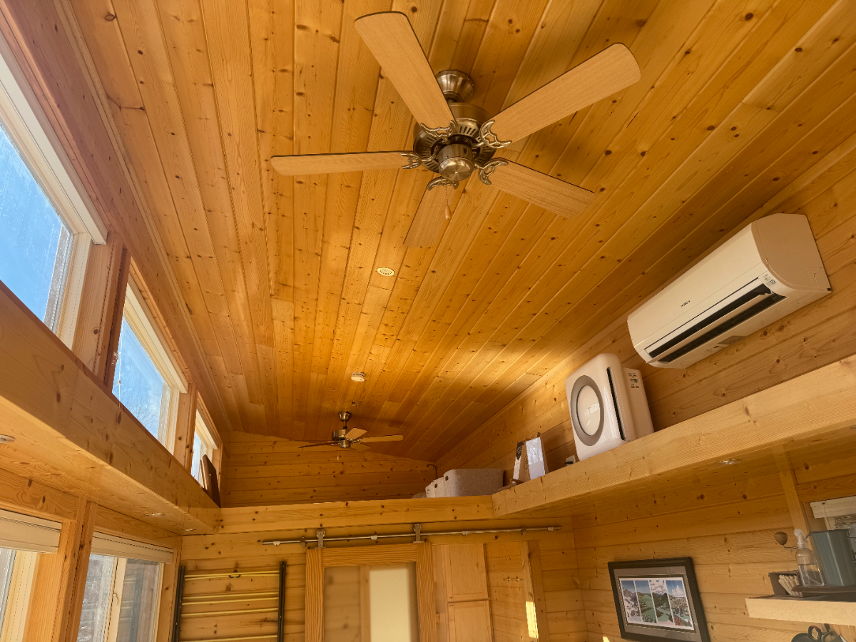 Tiny House on 5 acres with View - Photo 4