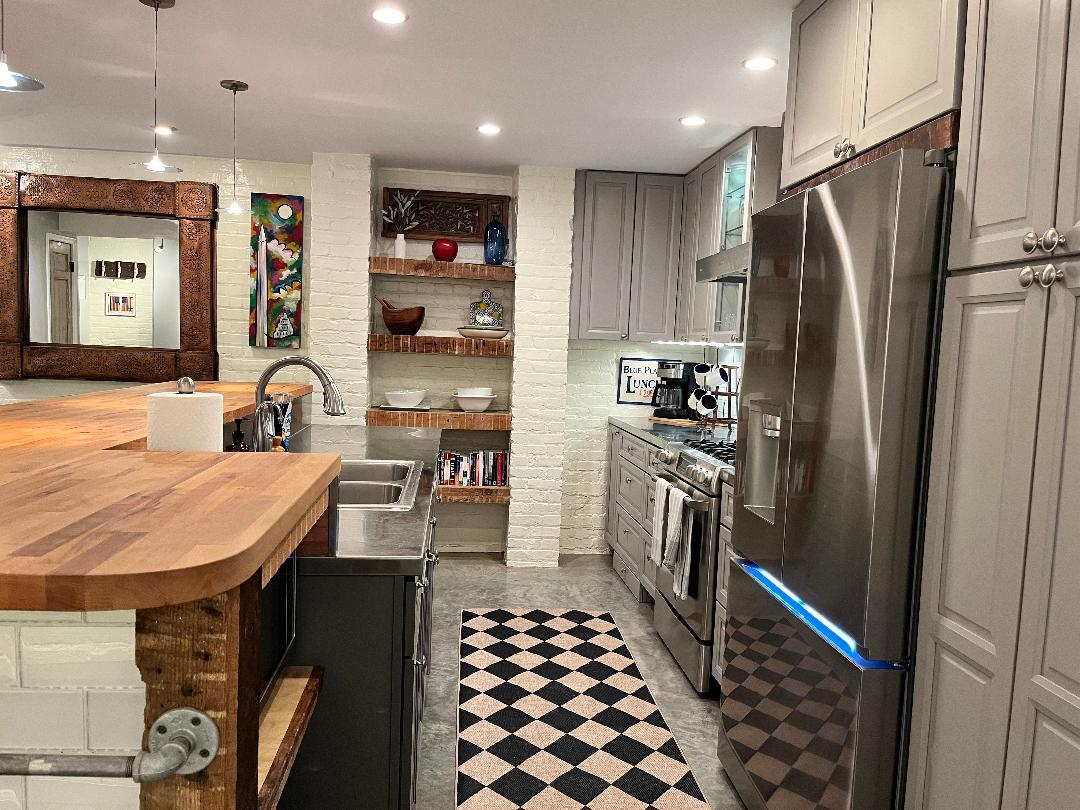 Fabulous 1 Bedroom Plus Office English Basement Apartment on Capitol Hill - Photo 1
