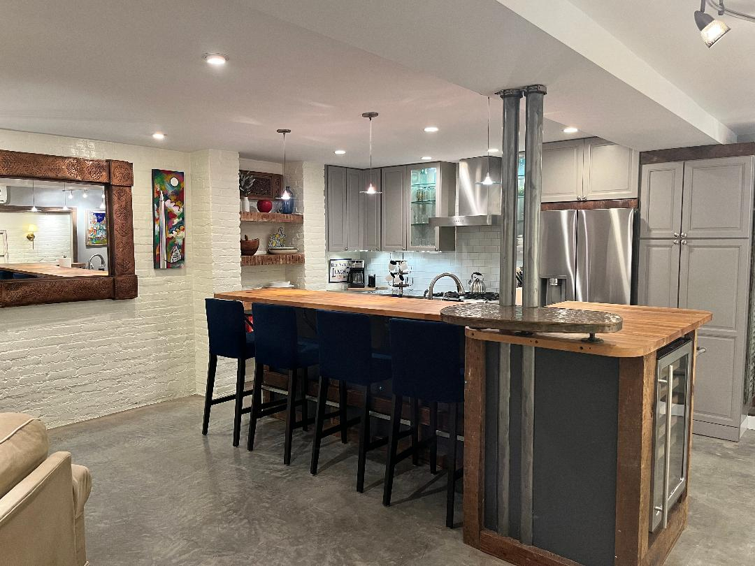 Fabulous 1 Bedroom Plus Office English Basement Apartment on Capitol Hill - Photo 11