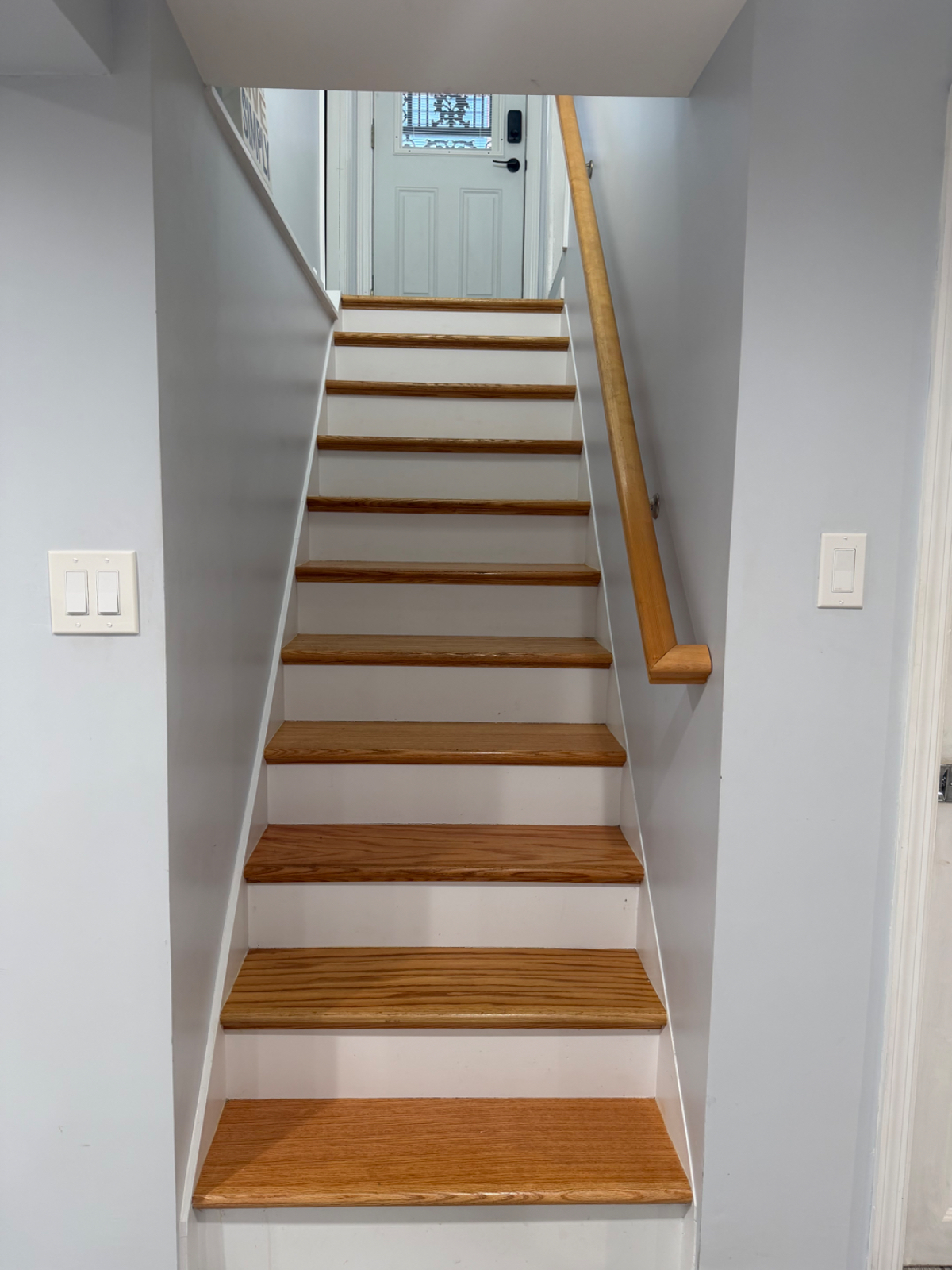 Beautiful One Bedroom - newly renovated - Photo 4
