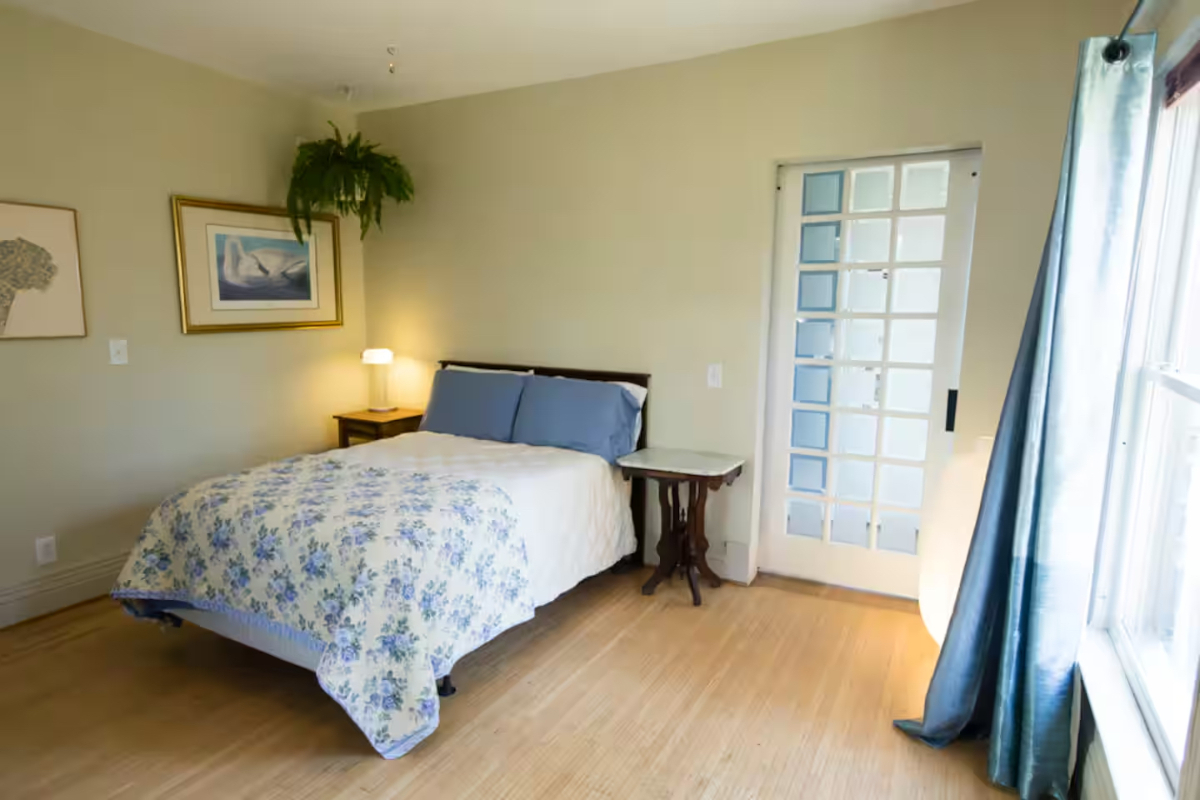 Victorian 2 bedroom - Photo 5