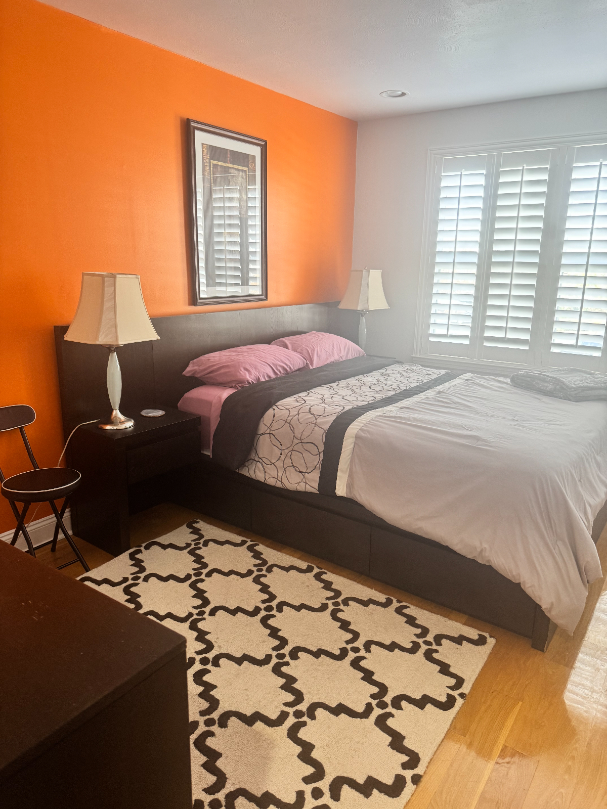 Rockaway Beach- 2 available spacious bedrooms - Photo 1
