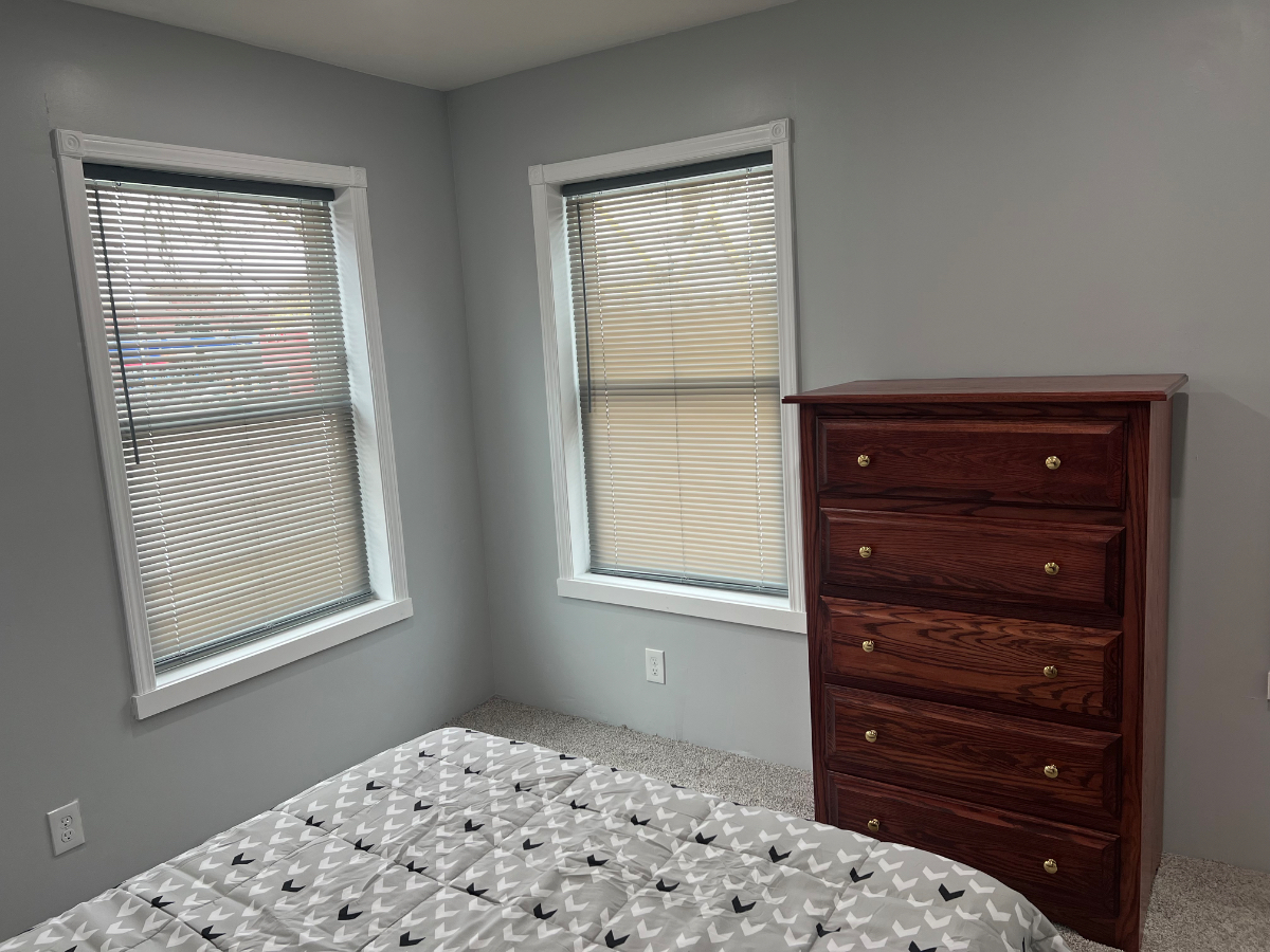 Modern and Cozy Room - Photo 4