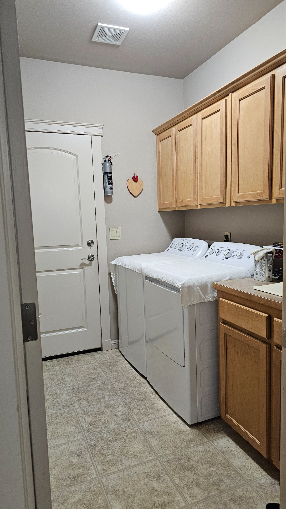 Private room near hospital - Photo 6