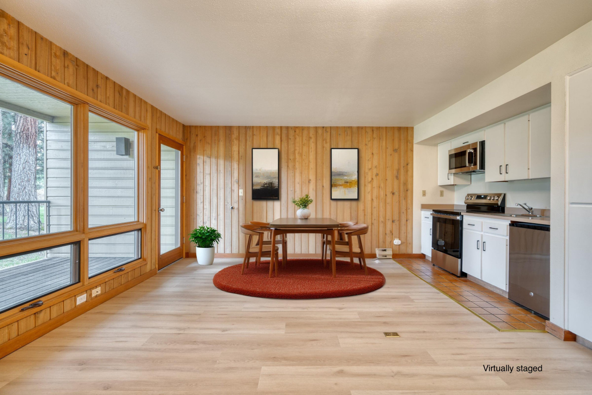 Peaceful 1 Bedroom Apartment in Mt Bachelor Village - Photo 4
