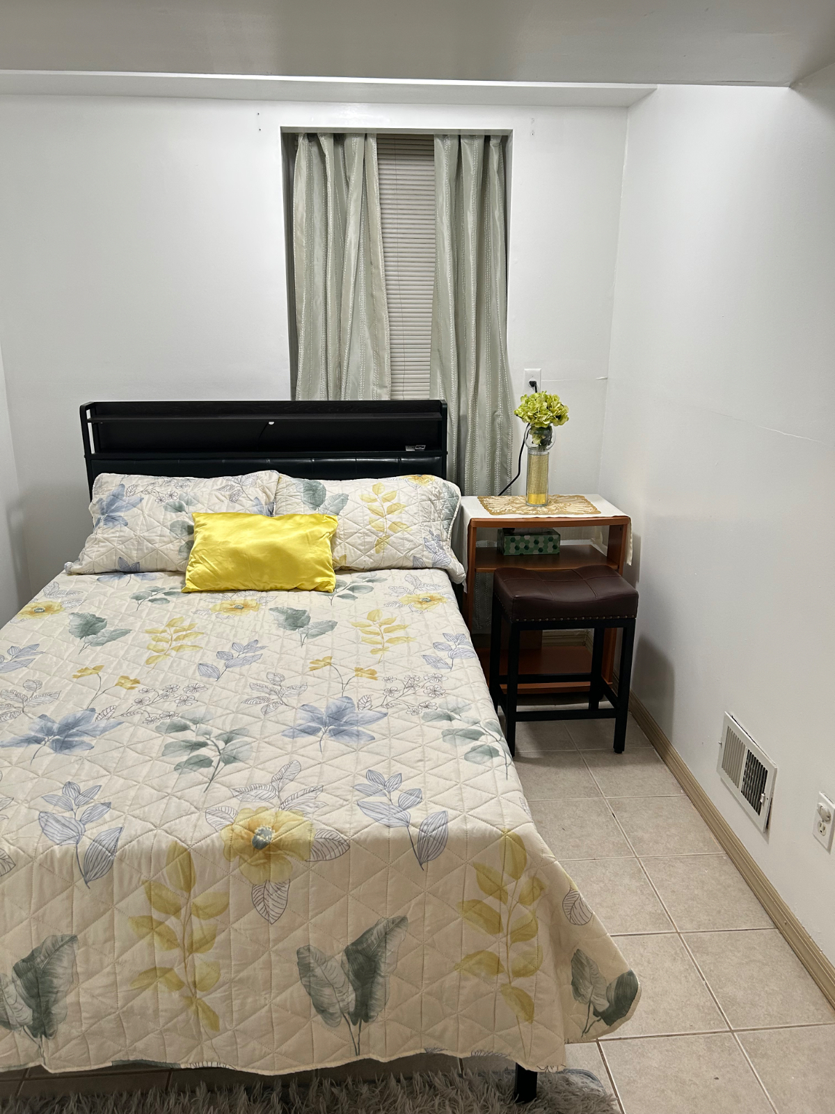 Bright & Simple 2BR Apartment in Staten Islands North Shore - Photo 5