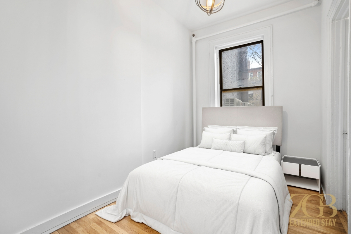 257 West - Photo 6