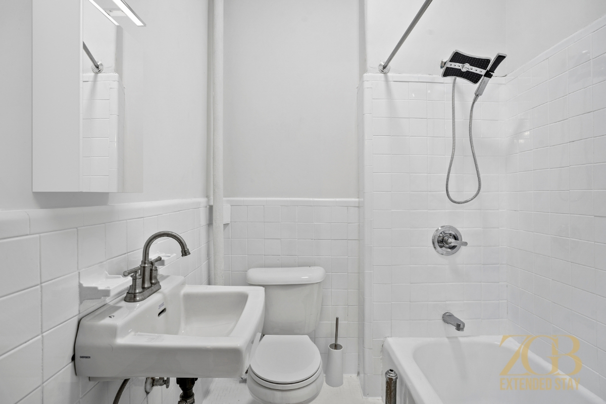 257 West - Photo 7