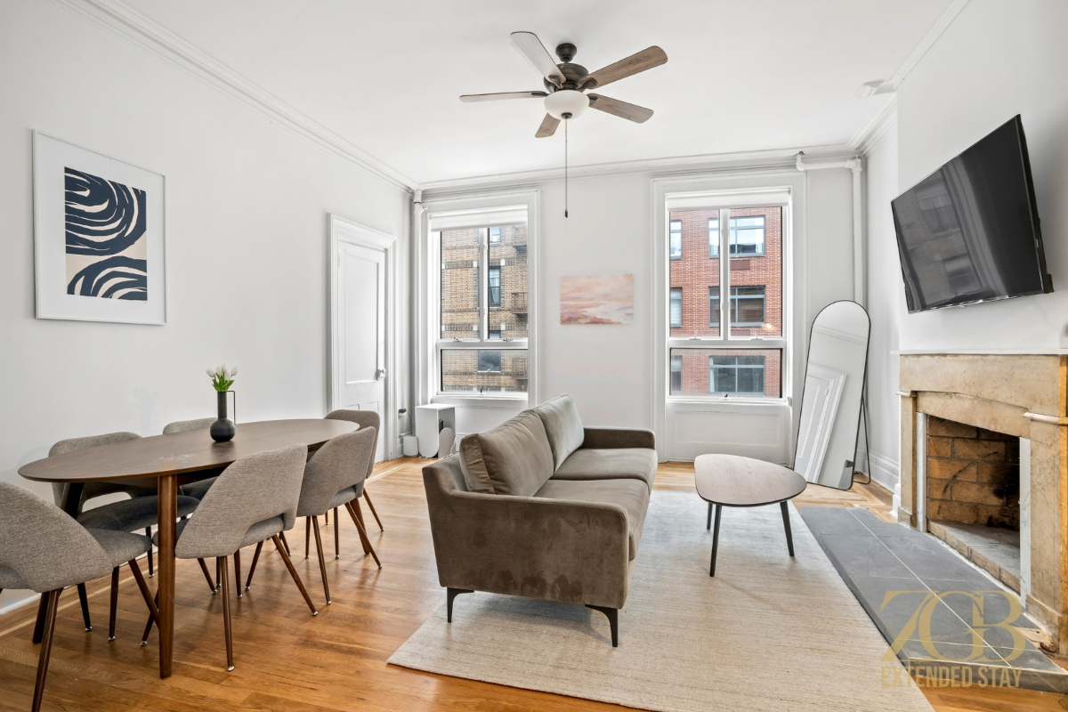257 West - Photo 1
