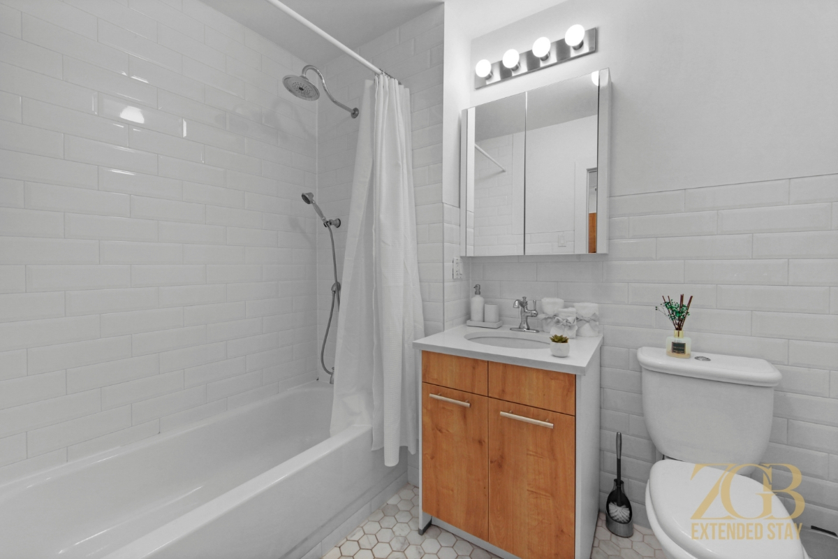 517 West - Photo 8