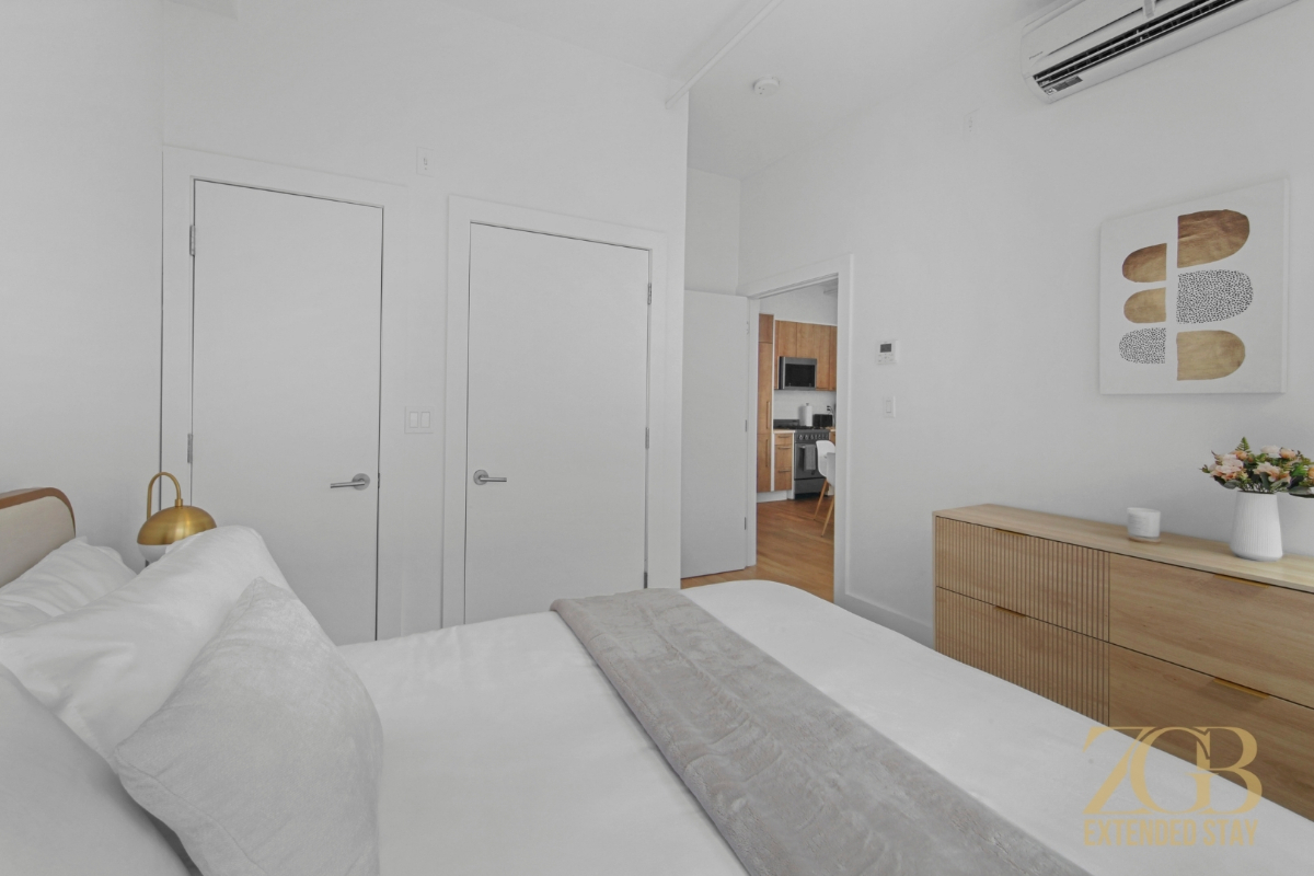 517 West - Photo 7
