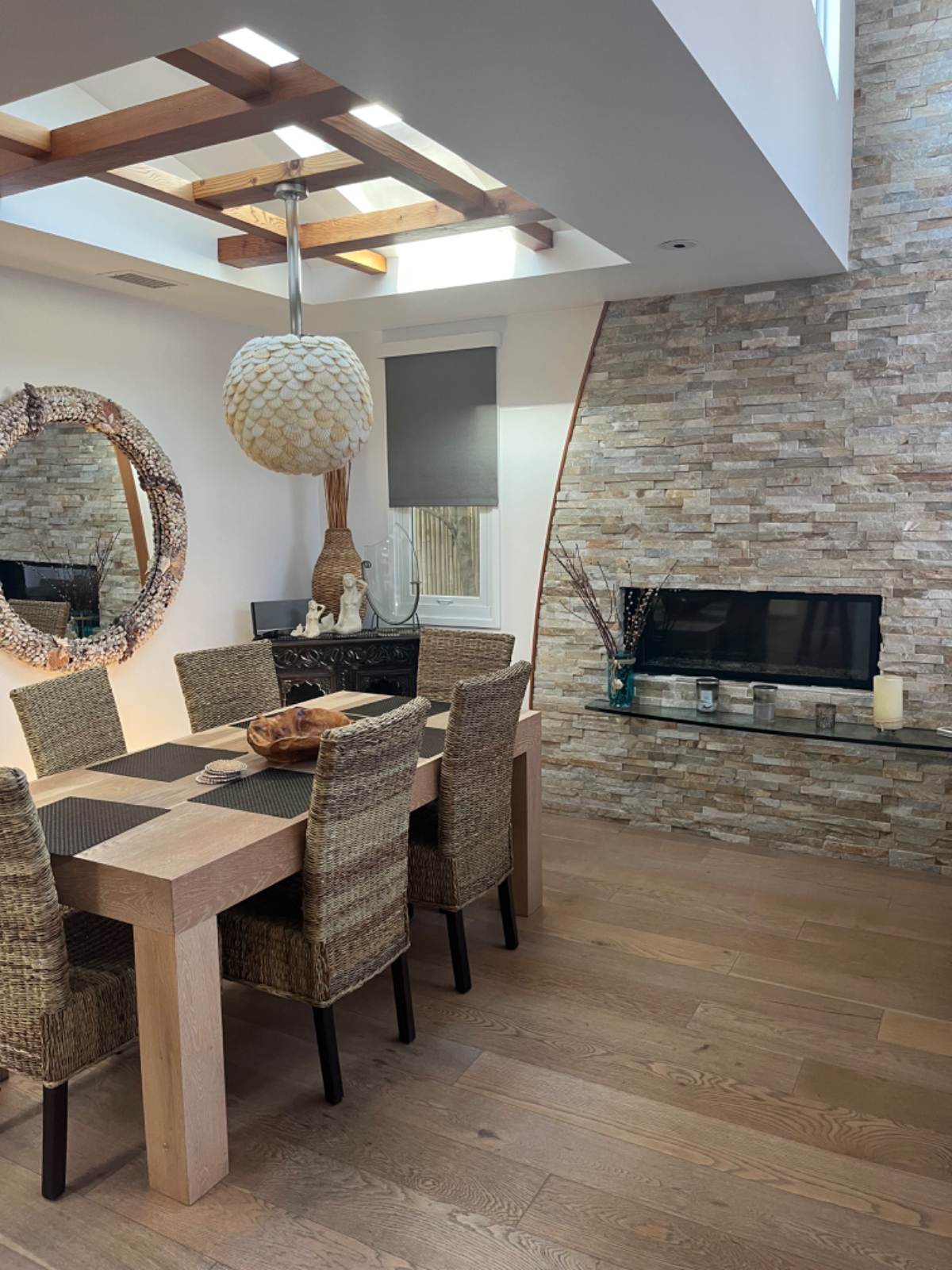 Furnished Ventura Retreat 2BR Home w/ Hot Tub, Outdoor Kitchen & Utilities Included - Photo 4