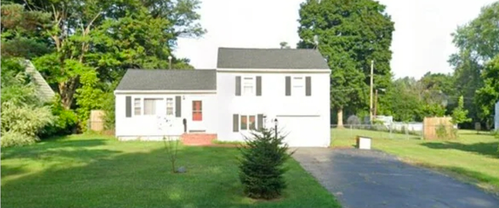 3 bedroom home in Gates. Close to hospitals and expressway - Photo 1