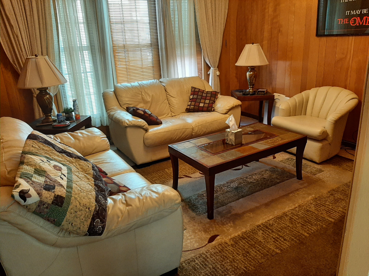 North Country Victorian - Photo 7