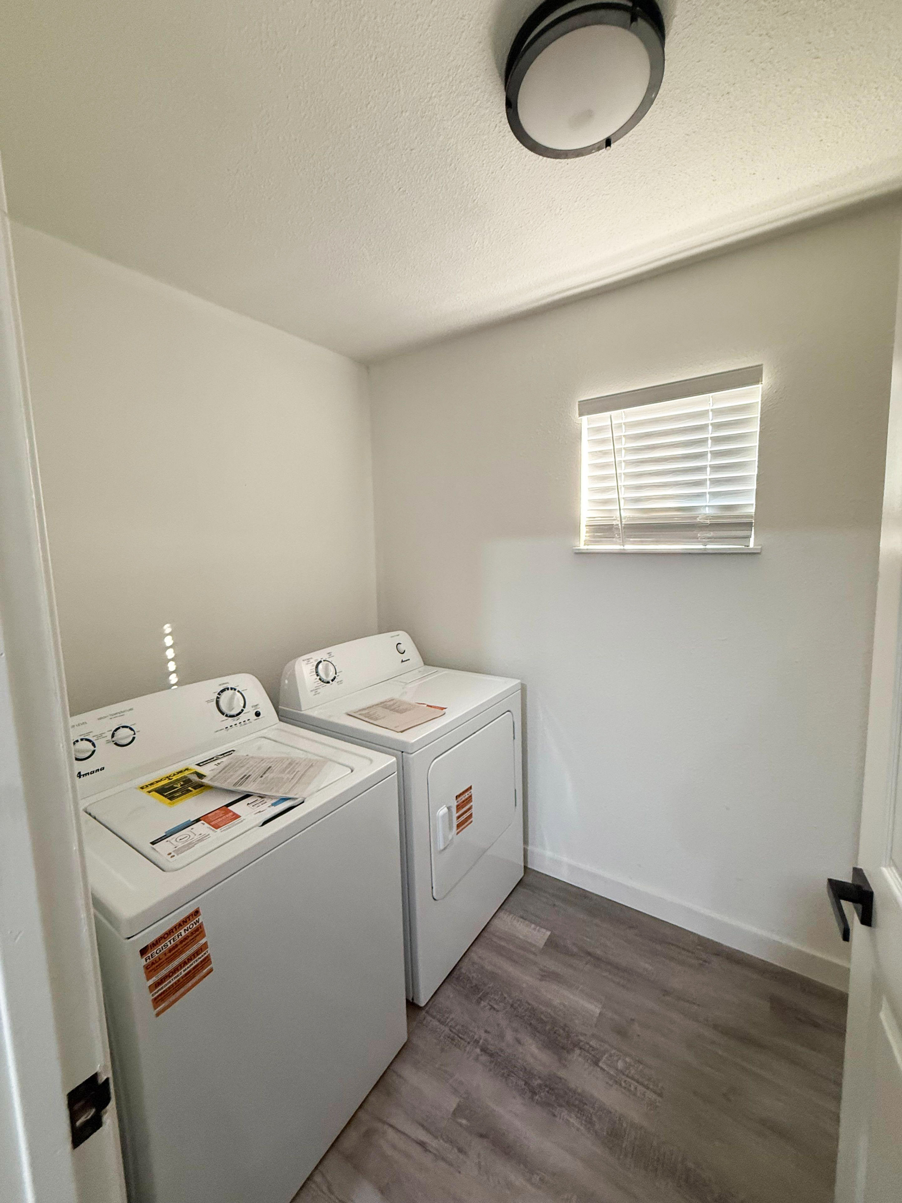 Renovated East Austin Rooms for Rent | No Move-In Fee Utilities Included | Close to Tesla & Samsung  - Photo 6