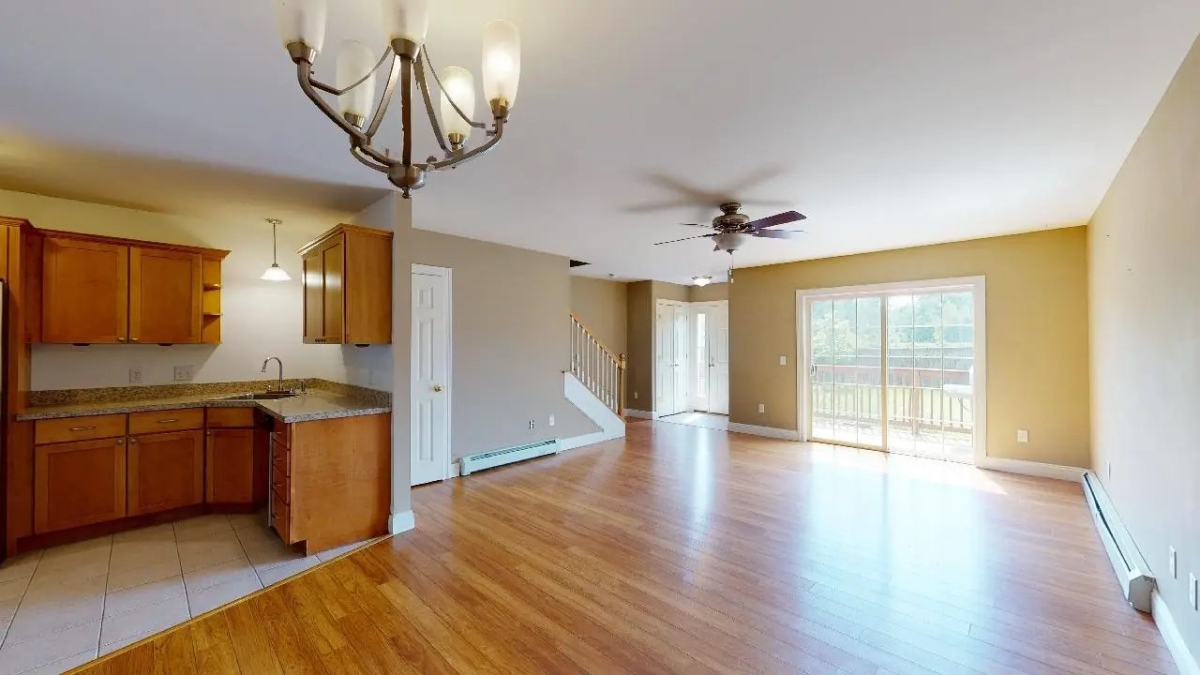 Beautiful and Spacious Condo- Your Perfect Home Away From Home - Photo 8