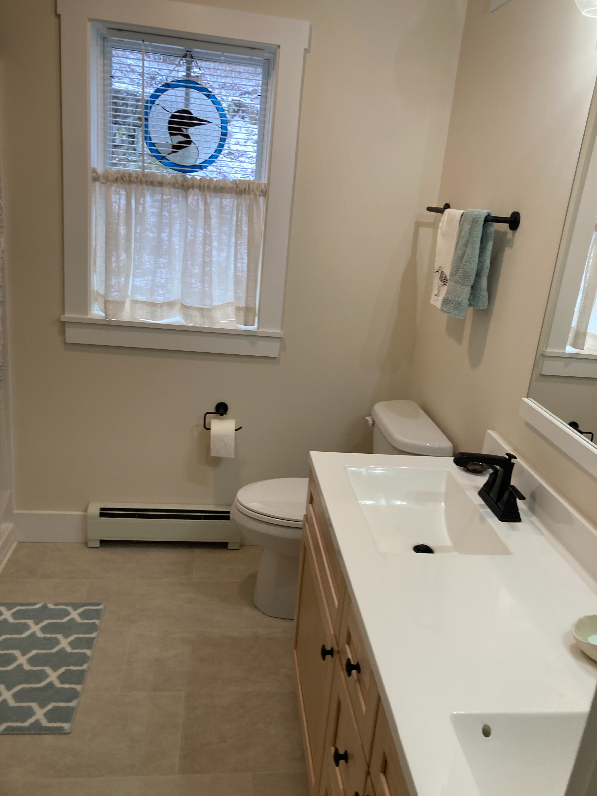 Comfortable New Home Near Lake - Photo 10