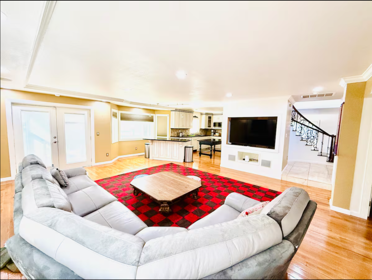 Charming, Spacious and Serene Getaway - Photo 2
